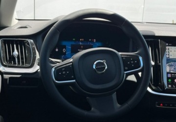 Volvo V60 II  Kombi Facelifting 2.0 B4 197KM 2023 Volvo V60 Automat Kamera Tempomat Led Virtual Piekny kolor FV23, zdjęcie 18