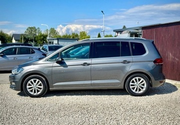 Volkswagen Touran III 2.0 TDI 150KM 2016 Volkswagen Touran 2.0 TDI CR TOP LED DSG Nvi kamera PDC Highline Panorama, zdjęcie 6
