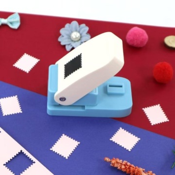 Дырокол для бумаги. Инструмент для тиснения. Прямоугольный, ручной работы, д