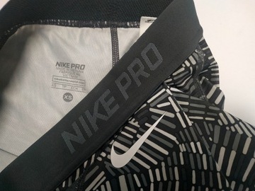 NIKE PRO ELASTYCZNE LAJKRY SPODENKI 3/4 r. XS