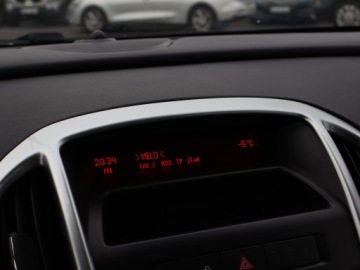 Opel Astra J GTC 1.7 CDTI ECOTEC 110KM 2013 Opel Astra 1.7 CDTI, Klima, Klimatronic, Tempomat, zdjęcie 17