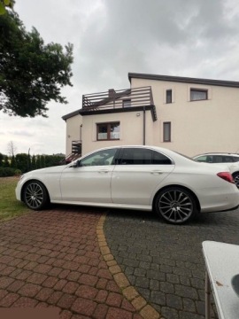 Mercedes Klasa E W213 Limuzyna 2.9 350d 286KM 2019 Mercedes-Benz Klasa E 2.9 diesel 286KM 2019r 1 właściciel, ASO bezwypadkowy, zdjęcie 10