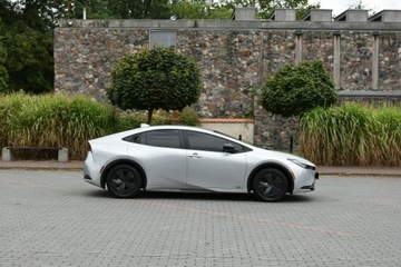 Toyota Prius V (XW60) 2024 Toyota Prius AWD 2.0Hybrid 223KM 2024r. 4x4 FullLE, zdjęcie 8