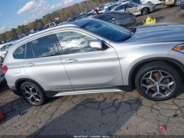 BMW X1 F48 2017 BMW X1 2017 BMW X1 XDRIVE28I 2.0 Benzyna 228KM, zdjęcie 4