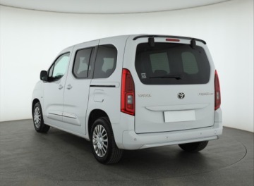 Toyota 2022 Toyota ProAce City Verso 1.5 D-4D, Salon Polska, zdjęcie 3