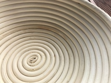 КОРЗИНА ДЛЯ РАСХОДКИ ХЛЕБА ИЗ РОТАНА ДЛЯ ПОДАЧИ ХЛЕБА 25 см