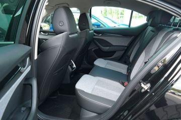 Skoda Octavia IV Liftback 1.5 TSI EVO 150KM 2025 Škoda Octavia Skoda Octavia Octavia Edition 130, zdjęcie 24