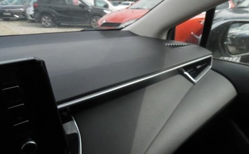 Toyota Corolla XII Sedan 1.6 Valvematic Dual VVT-i 132KM 2019 Toyota Corolla XII 2019r, Salonowa,1.6 LPG, Uszkodzony prawy tyl, Jezdzi., zdjęcie 16