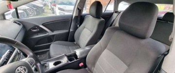 Toyota Avensis III 2014 Toyota Avensis 2014r, 2.0 D4D. Lekko przetarty lewy bok. Jezdzi. 2.0 142KM, zdjęcie 6