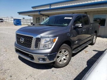 Nissan Titan 2017 Nissan Titan 2017 NISSAN TITAN SV, silnik 5.6 ..., zdjęcie 1