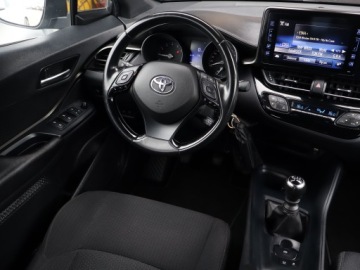 Toyota C-HR I Crossover 1.2L Turbo 116KM 2018 Toyota C-HR 1.2 Turbo, Salon Polska, Klima, zdjęcie 6