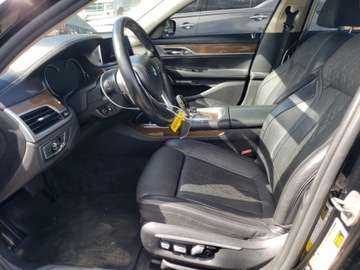 BMW Seria 7 G11-G12 2016 BMW Seria 7 750XI 2016 4.4l 4.4 Benzyna 445KM, zdjęcie 7