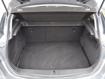 Opel Astra J Hatchback 5d 1.4 Twinport ECOTEC 100KM 2010 Opel Astra 1.4 16V, GAZ, Klima, Parktronic, zdjęcie 13