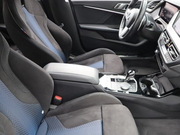 BMW Seria 2 G42-U06 M Gran Coupe 2.0 235i 306KM 2022 BMW 2 Gran Coupe M235i Gran Coupé, Salon Polska, zdjęcie 8