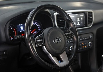 Kia Sportage IV SUV Facelifting 1.6 CRDI 115KM 2019 Kia Sportage Kamera cofania_Duze Radio_1,6 crdi_116KM 1.6 Diesel 115KM, zdjęcie 12