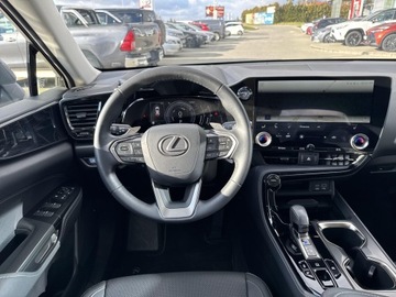 Lexus NX II SUV Facelifting 2.5 350h 243KM 2024 Lexus NX 350h Prestige AWD II (2021-) NX350h AWD P, zdjęcie 28