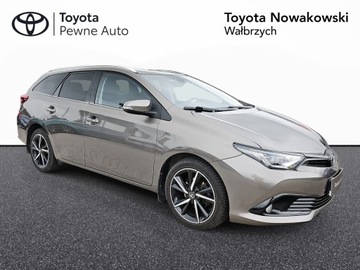 Toyota Auris II Touring Sports Facelifting 1.6 Valvematic 132KM 2017 Toyota Auris 1.6 Dynamic II (2012-), zdjęcie 2