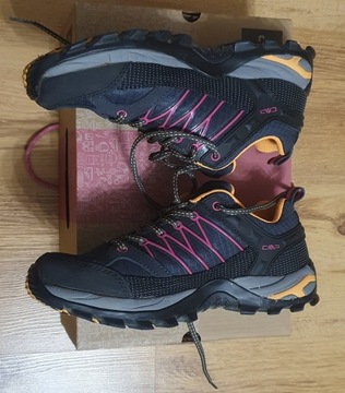 Размер треккинговой обуви CMP 39