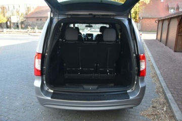 Chrysler Town &amp; Country V 2014 Chrysler Town &amp; Country S 3.6 V6 292KM 2014r., zdjęcie 24