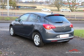 Opel Astra J GTC 1.4 Turbo ECOTEC 120KM 2014 Opel Astra ENERGY 1.4 120ps, Niski przebieg, Bogato wyposazona 1.4 Benzyna, zdjęcie 5