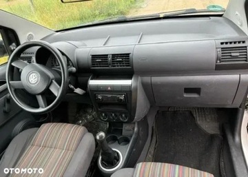 Volkswagen Fox Hatchback 1.2 i 55KM 2006 Volkswagen Fox 1.2 Benzyna 55KM, zdjęcie 6