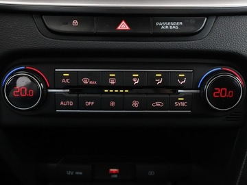 Kia XCeed Crossover 1.5 T-GDI 160KM 2022 Kia XCeed GRATIS! Pakiet Serwisowy o wartości, zdjęcie 24