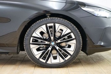 BMW Seria 5 G90-91 Sedan Plug-In 2.0 30e 299KM 2023 BMW Seria 5 530e Sedan 2.0 (299KM) 2023, zdjęcie 12