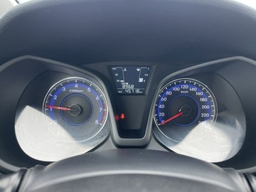 Hyundai ix20 Mikrovan Facelifting 1.6 MPI 125KM 2016 Hyundai ix20 Klimatyzacja Czujniki parkowania, zdjęcie 6