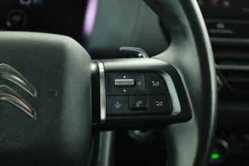 Citroen C4 III SUV 1.2 PureTech 130KM 2023 Citroen C4 1.2 PureTech, Salon Polska, zdjęcie 15