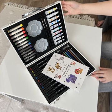 Zestaw artystyczny WALIZKA dla dzieci DO MALOWANIA Plastyczny + MAZAKI