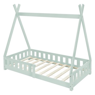 Кровать с защитой от выпадения