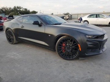 Chevrolet Camaro VI Coupe 6.2 455KM 2019 Chevrolet Camaro 2019, 6,2L, od ubezpieczalni 6.2 Benzyna 455KM, zdjęcie 2