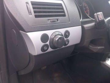 Opel Astra H Kombi 1.6 ECOTEC 115KM 2006 Opel Astra OPEL ASTRA H 1600 benzyna super stan 1.6 Benzyna 115KM, zdjęcie 18