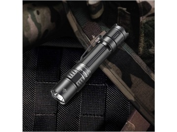 TAKTYCZNA LATARKA DIODOWA LED AKUMULATOROWA Fenix PD35R