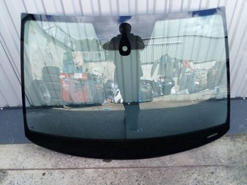 SEAT ARONA 2017 999CM3 6F9845011 SKLO (OKNO) PŘEDNÍ / ČELNÍ Z