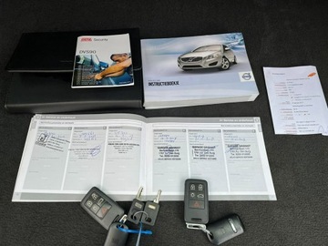 Volvo V60 I Kombi 1.6 T4 180KM 2011 Volvo V60 T4 180 KM Automat Podgrzewane fotele, zdjęcie 29