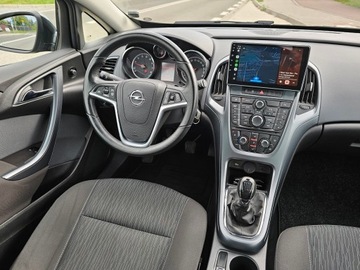 Opel Astra J Hatchback 5d 1.4 Turbo ECOTEC 140KM 2011 Opel Astra GTC 1,4 Turbo 140 KM Navi Kamera Bluetooth, zdjęcie 24