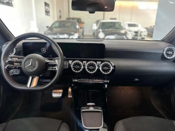 Mercedes CLA C118/X118 Shooting Brake Facelifting 2.0 250 224KM 2025 CLA 250 4-Matic AMG Line Shooting Brake 2.0 (224KM) 2025, zdjęcie 8