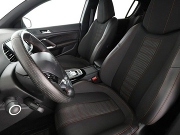 Peugeot 308 II Hatchback Facelifting 1.2 PureTech 130KM 2018 Peugeot 308 Automat Navi Klimatyzacja Kamera, zdjęcie 12