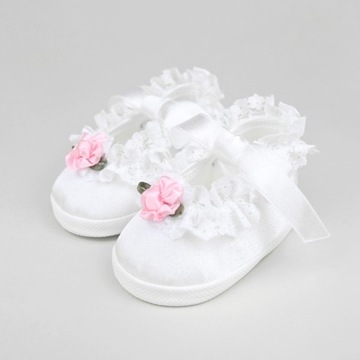 Белые крестильные тапочки для годовалого ребенка с цветком, 9 см.
