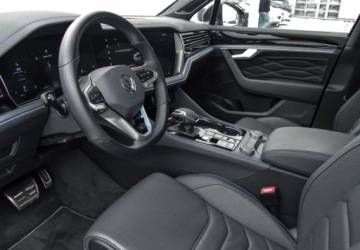 Volkswagen Touareg III 2025 Volkswagen Touareg 3.0 TFSI eHybrid R 340KW PHEV 4MOTION Tiptronic Hak Hea, zdjęcie 10