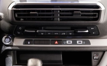 Toyota 2024 Toyota Proace Verso Verso 2.0 D4-D Long Business 2.0 Diesel 144KM, zdjęcie 24