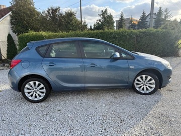 Opel Astra J GTC 1.4 Turbo ECOTEC 140KM 2013 OPEL ASTRA J 1 Własciciel Stan Perfekcyjny Serwis do 2025 do konca, zdjęcie 4