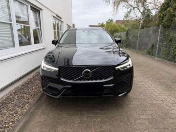 Volvo XC60 II 2026 VOLVO XC60 B5 AWD Plus Dark Suv 2.0 (250KM) 2026, zdjęcie 4
