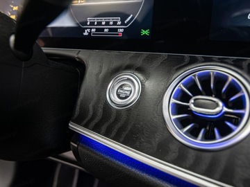 Mercedes Klasa E W213 Cabrio 2.0 300 245KM 2018 E Klasa E 300 Coupe 2.0 9G-TRONIC 245KM 2018, zdjęcie 16