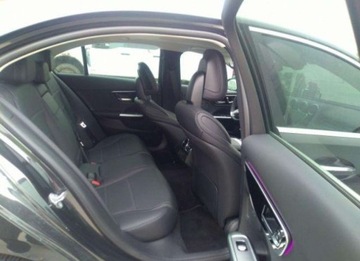 Mercedes 2022 Mercedes-Benz Klasa C 2022, 2.0L, od ubezpieczalni 2.0 Benzyna 255KM, zdjęcie 9