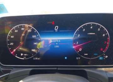 Mercedes Klasa C W206 2024 Mercedes-Benz Klasa C 2024, 2.0L, 4x4, od ubezpieczalni 2.0 Benzyna 255KM, zdjęcie 11