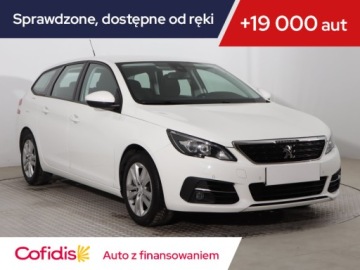 Peugeot 308 II SW Facelifting 1.5 BlueHDI 130KM 2020 Peugeot 308 1.5 BlueHDi, Salon Polska, Navi