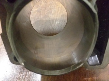 КОМПЛЕКТ ЦИЛИНДРОВ + ПОРШЕНЕЙ LINHAI HYTRACK 550