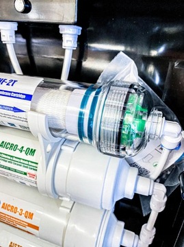 Фильтр для кухонной воды в нижней части